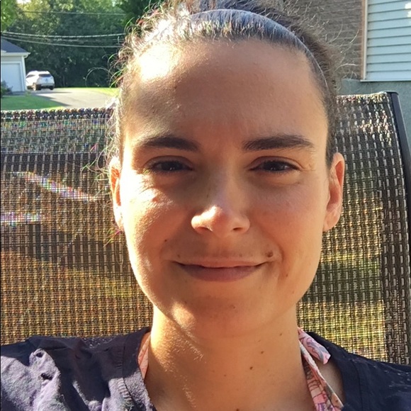 Meet your Posher, Audrey - Picture 1 of 1